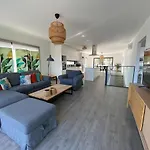 Cairnvillas - Solar C37 Luxury With Swimming Pool Near *